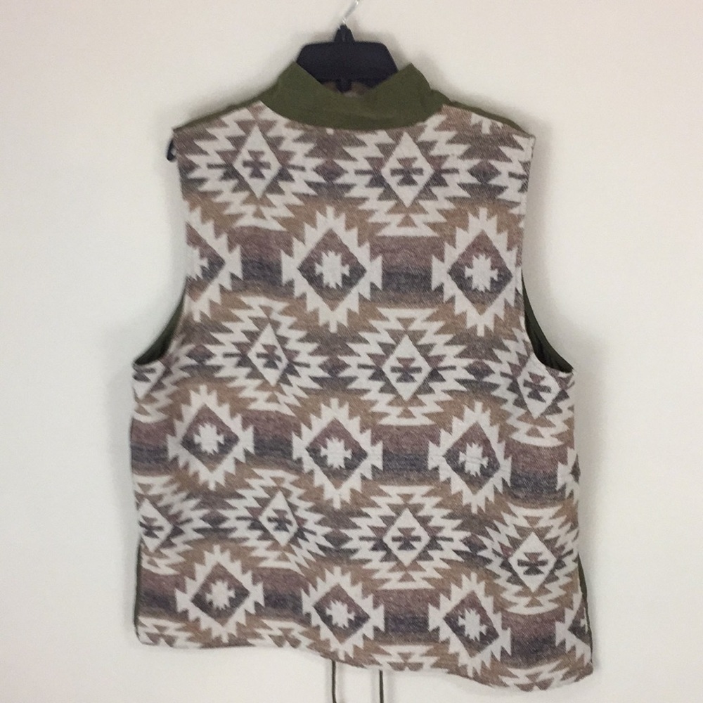 Entro Olive Green Utility Vest  Wool Blend Southwestern Aztec Back Size 1X - Picture 2 of 11